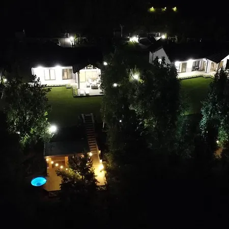 Villa Perla Marchowo - Dom Przy Jeziorze, Balia I Sauna Na Wylacznosc *